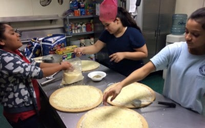 PHOTO: Pizza Making